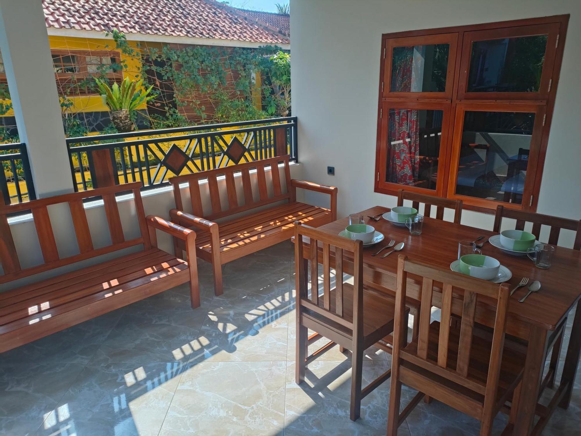 Mango Guesthouse Pangandaran Exterior foto