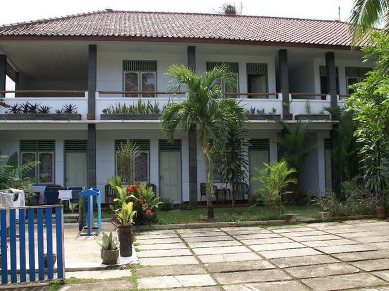 Mango Guesthouse Pangandaran Exterior foto